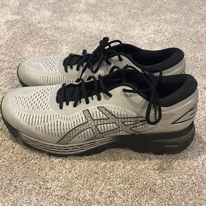 ASICS Gel-Kayano 25 size 11.5
